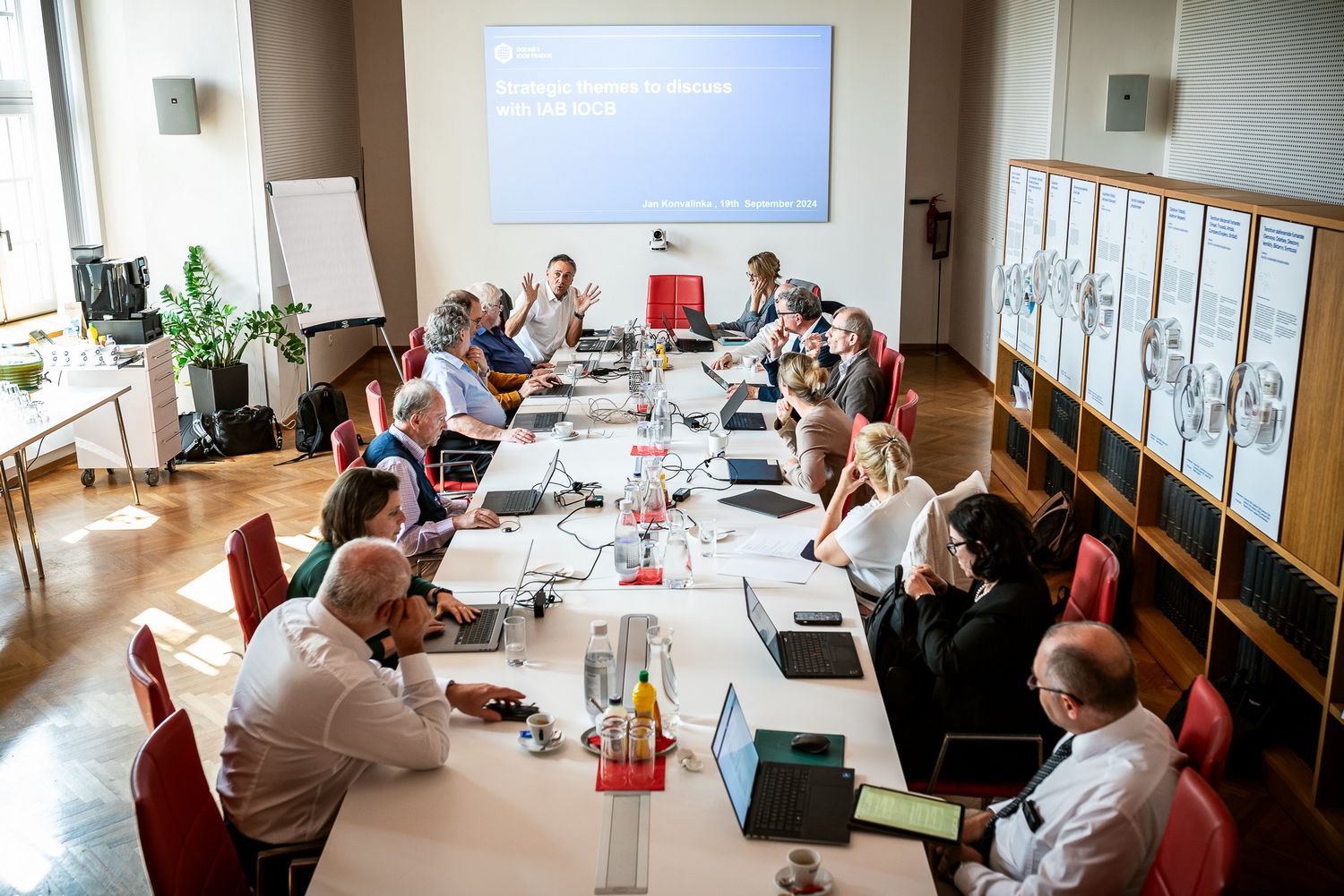 Evaluation of international scientific experts helps IOCB build its own excellent science