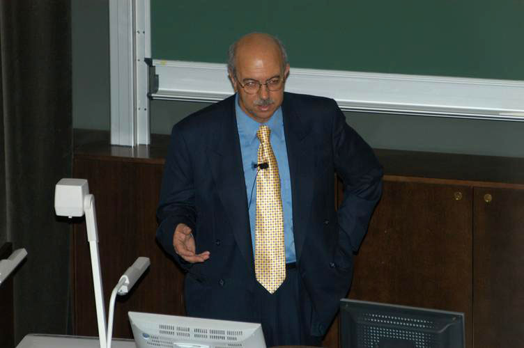 Invited Lecture 2004 – K. C. Nicolaou