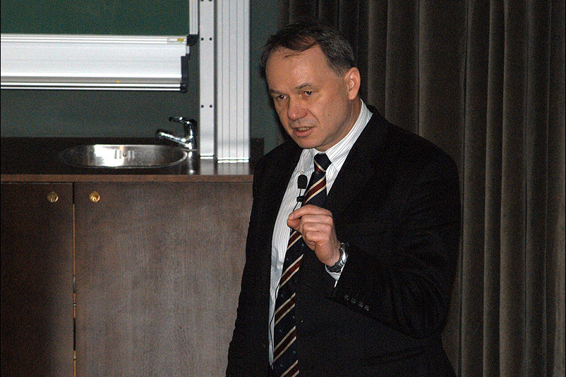 Zvaná přednáška – Jürgen P. Rabe