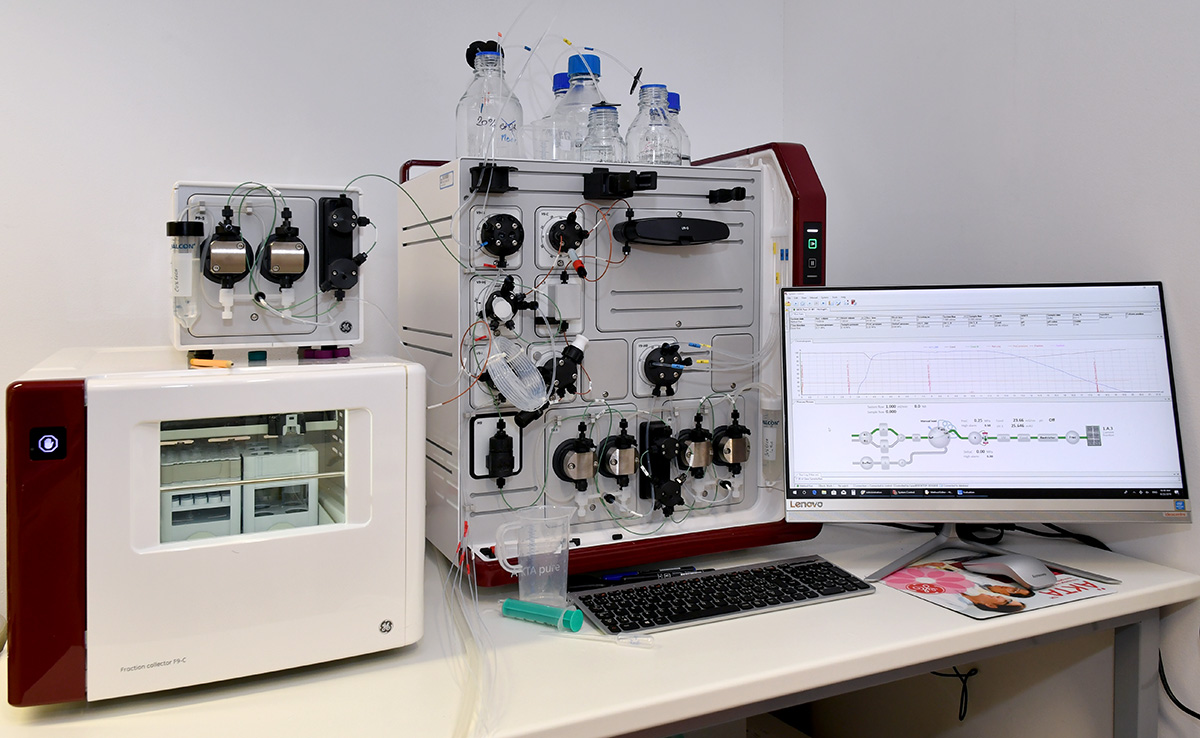 Image of 6 × FPLC System ÄKTA pure