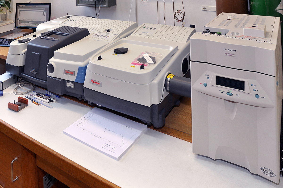 Image of Nicolet 6700 FTIR & Agilent GC 6850