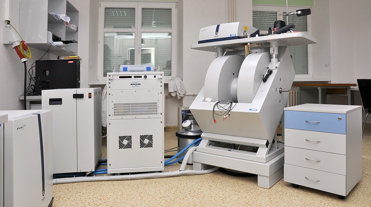 Image of Bruker EMX Plus