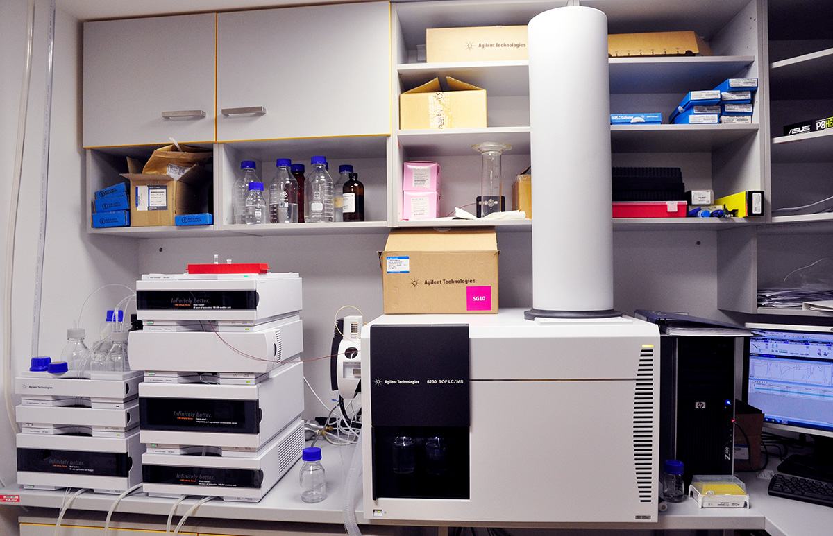 Agilent 6230 AccurateMass TOF LC/MS