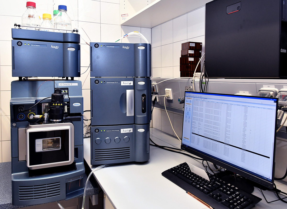 Image of Waters UPLC-MS Acquity H-Class+