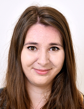 Mgr. Anna Kertisová
